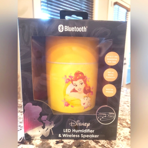 Bluetooth Disney Princess Belle Led Humidifier & Wireless Speaker - Picture 1 of 5